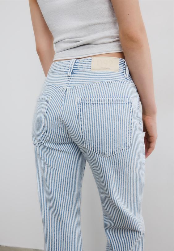 Stradivarius D98 Straight-Leg Jeans Grey Denim Wash 8