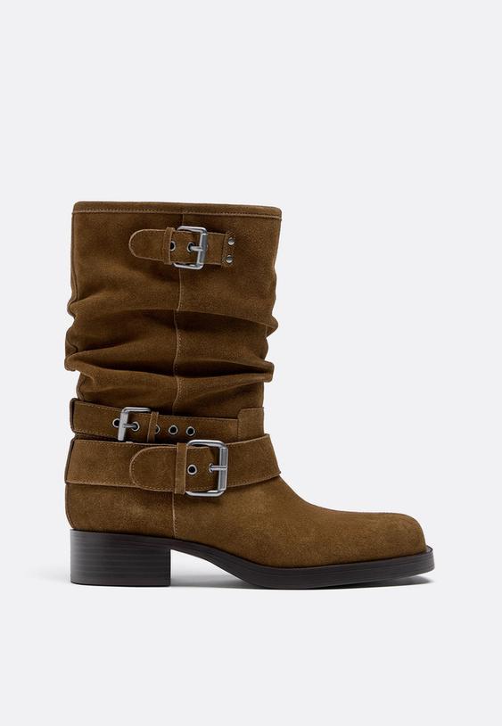 flache-lederstiefeletten-mit-schnallen