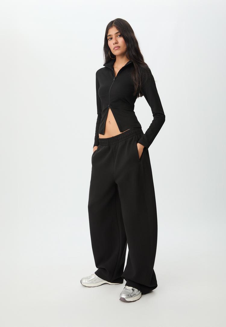 pantalon-felpa-barrel