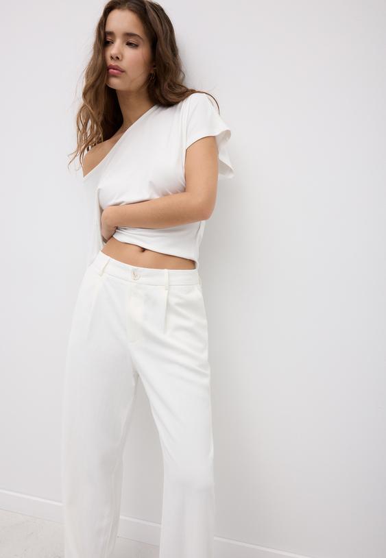 Ravne Hlače S Efektom Lana