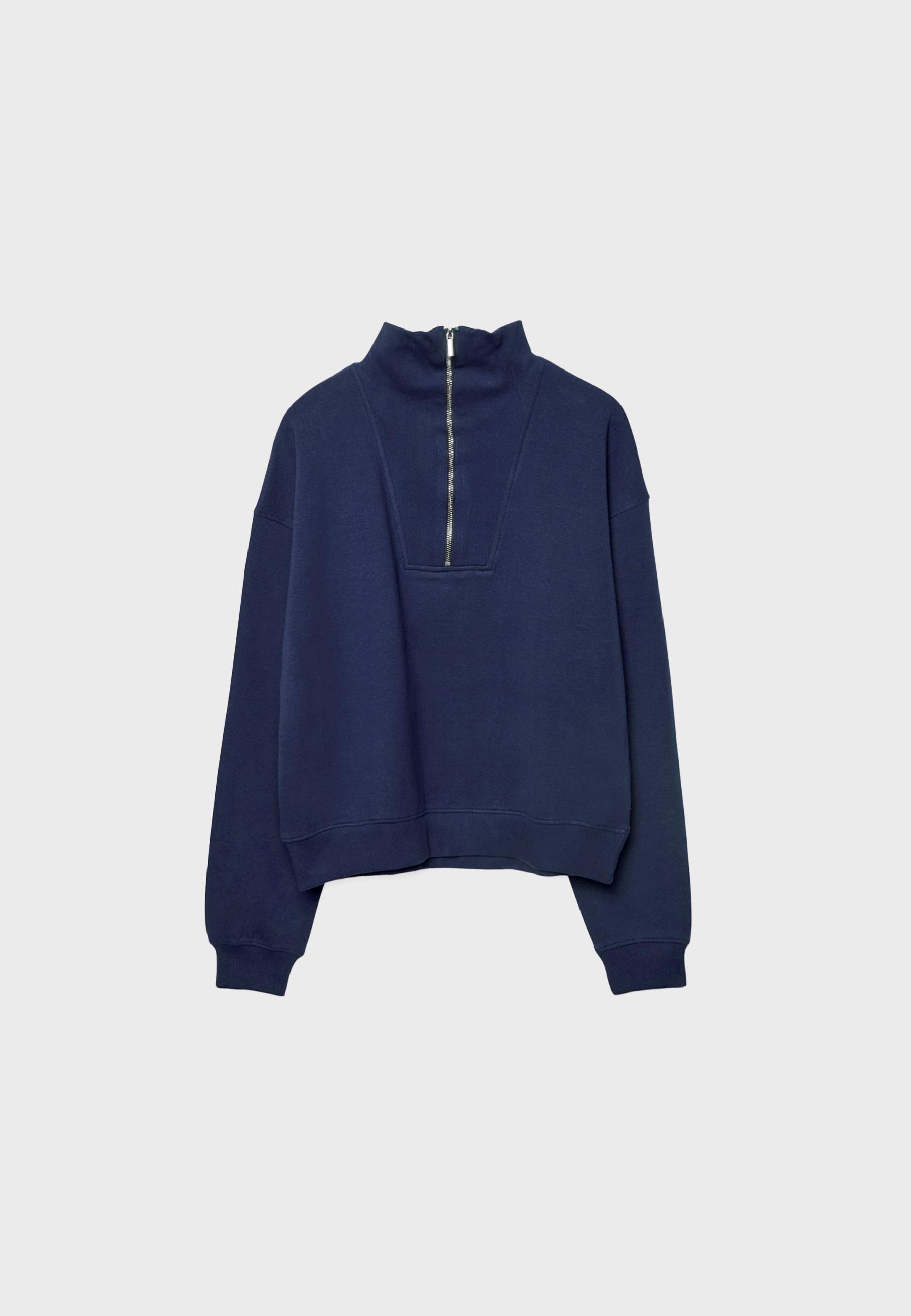 Zara EMBROIDERED APPLE SWEATSHIRT | Square One