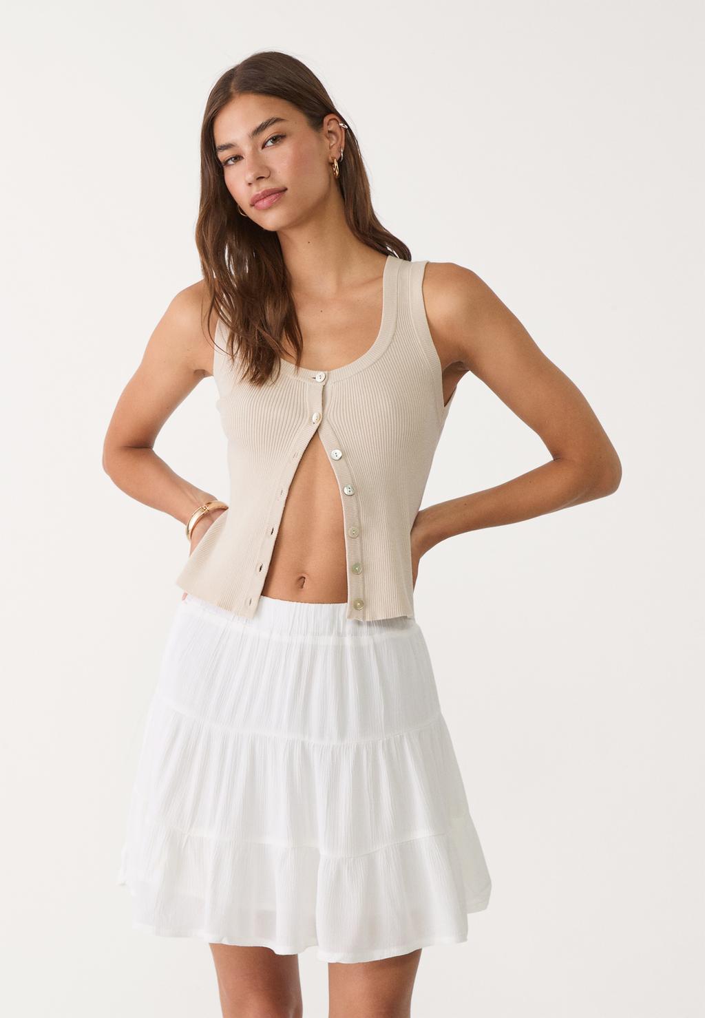 Flowing linen blend mini skirt