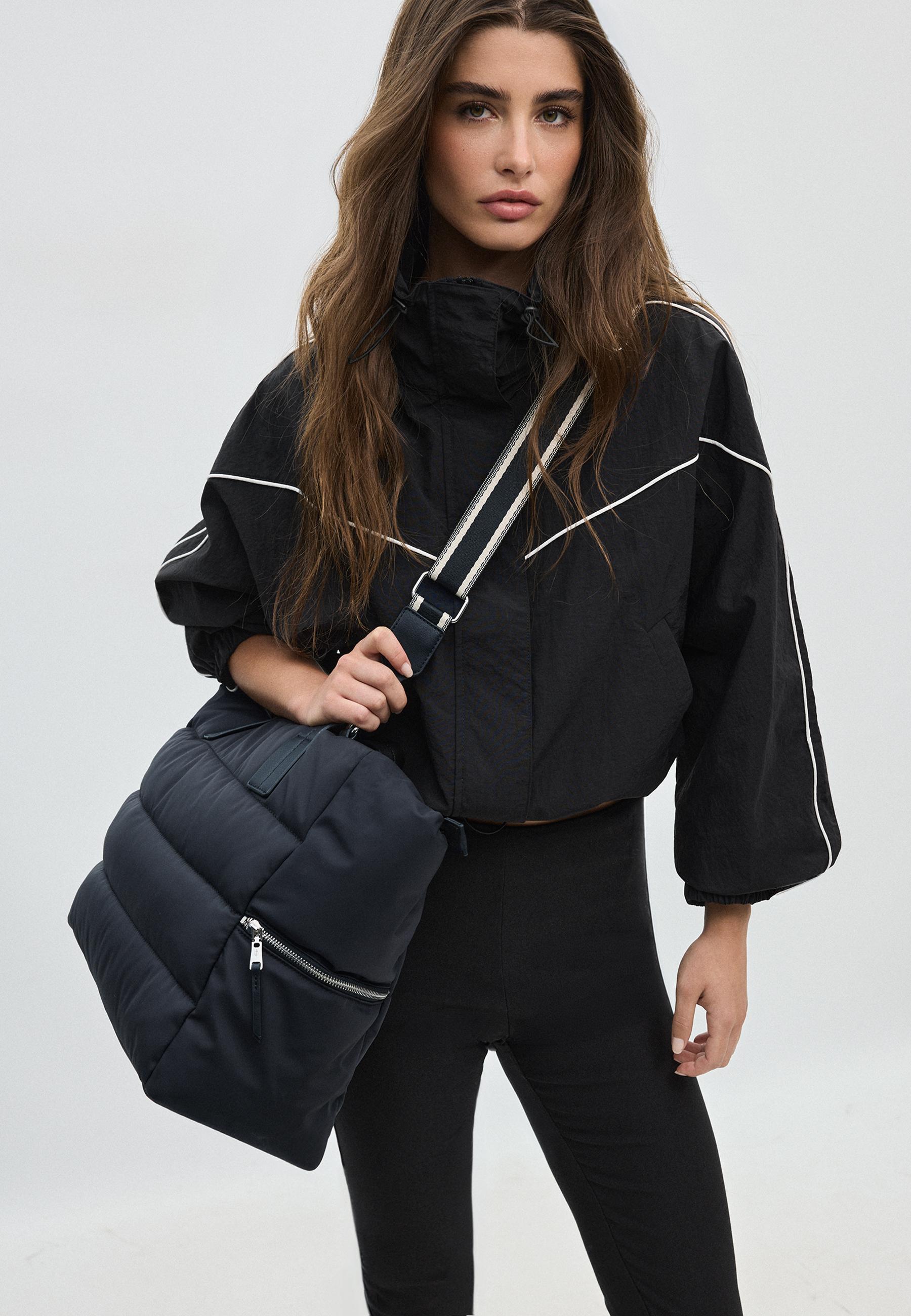 Quilted shoulder shopper bag — Black