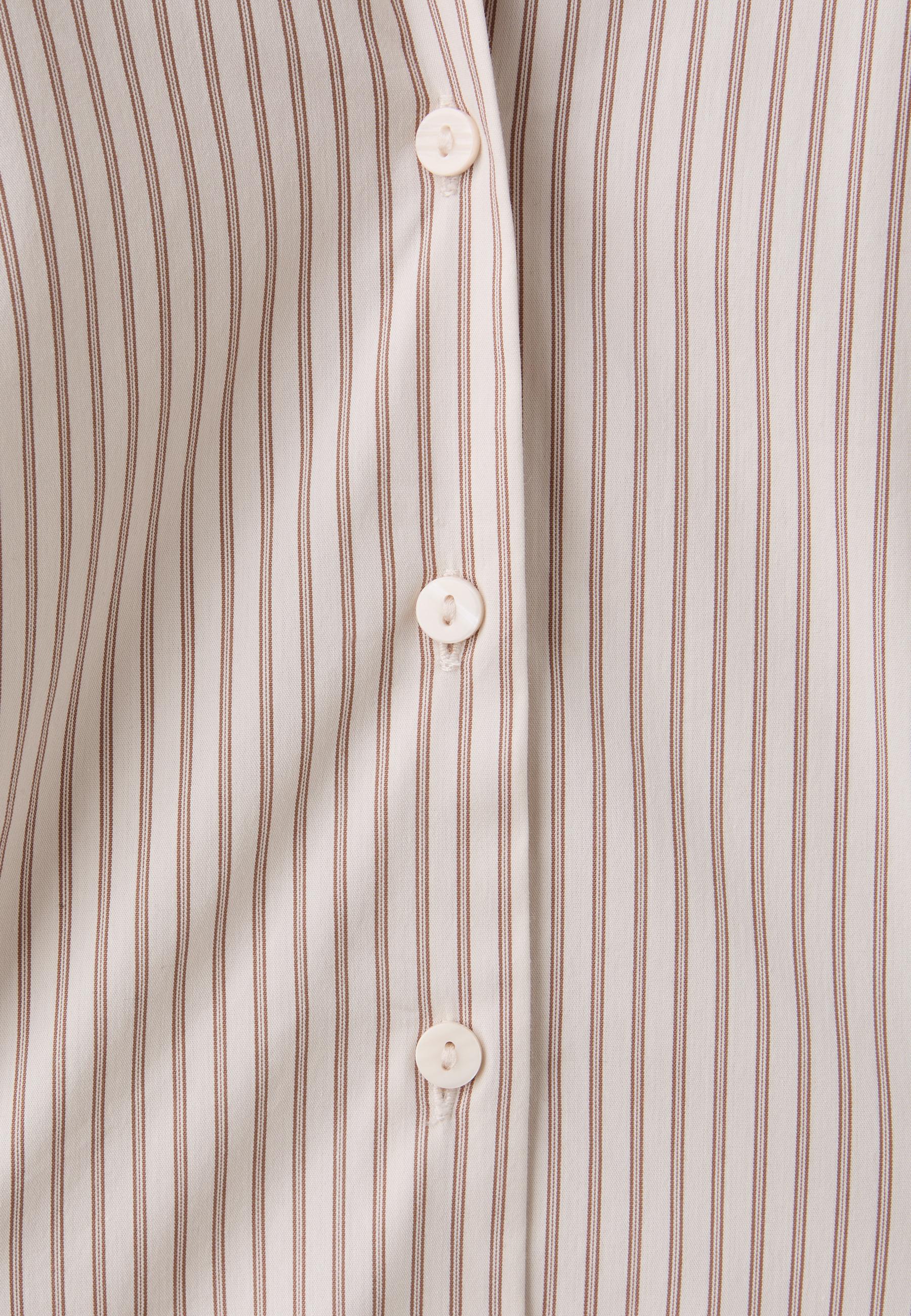 Fitted basic shirt — Vanilla