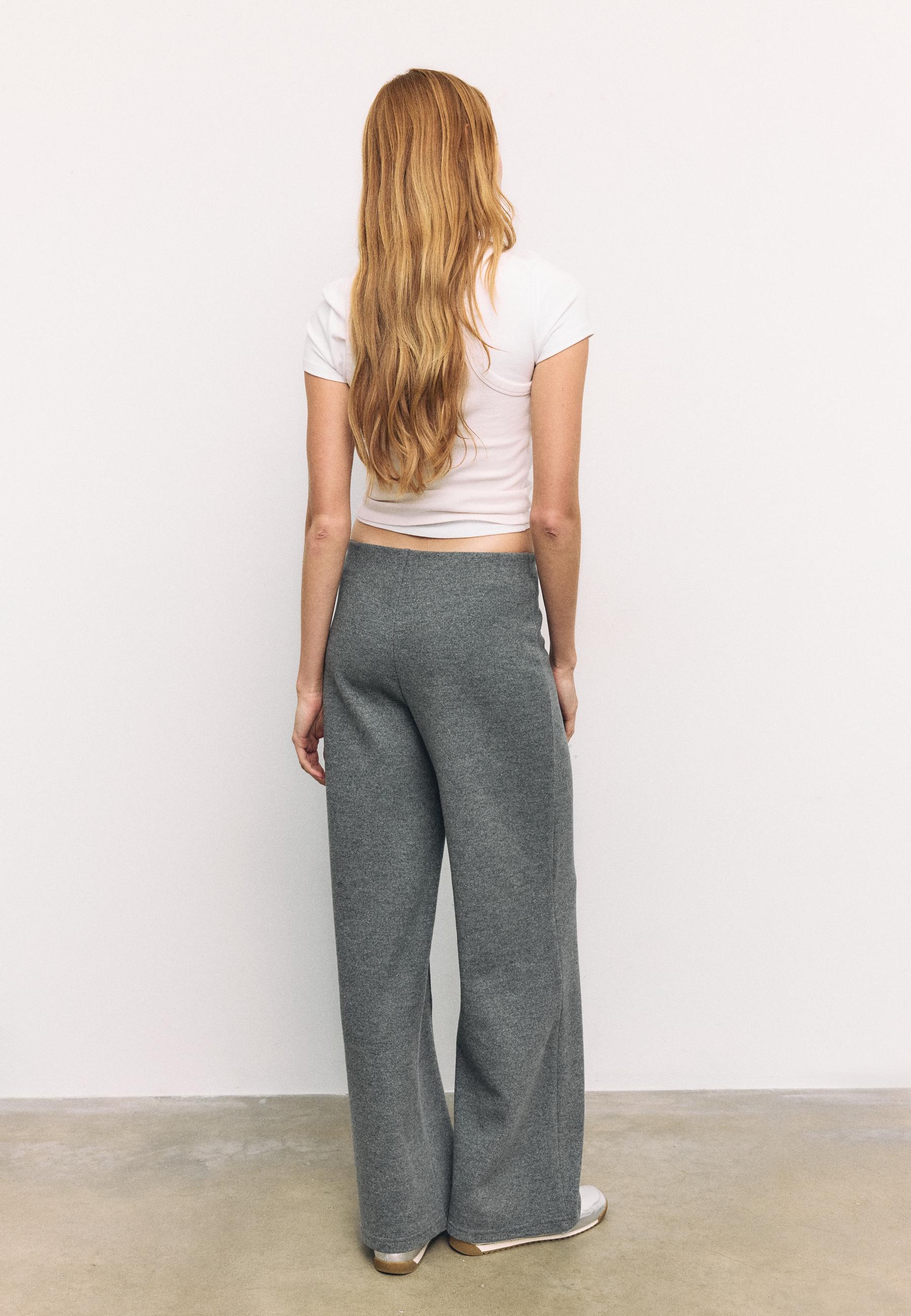 Knit trousers with seam detail — Dark grey