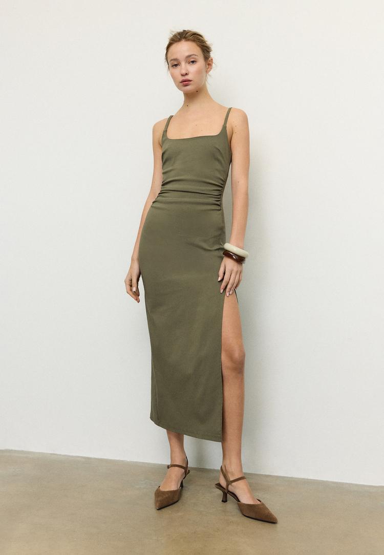 midikleid-aus-bengaline-mit-kastenausschnitt