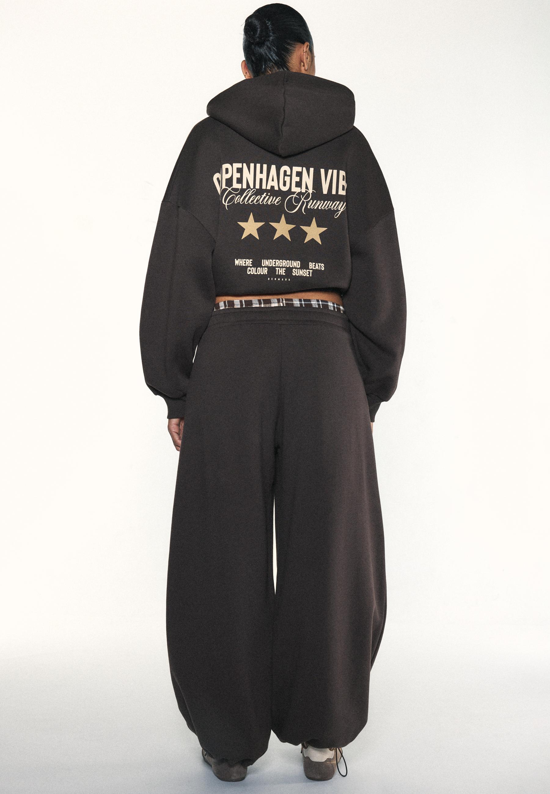 Stradivarius Boxer detaylı jogger pantolon görsel 7