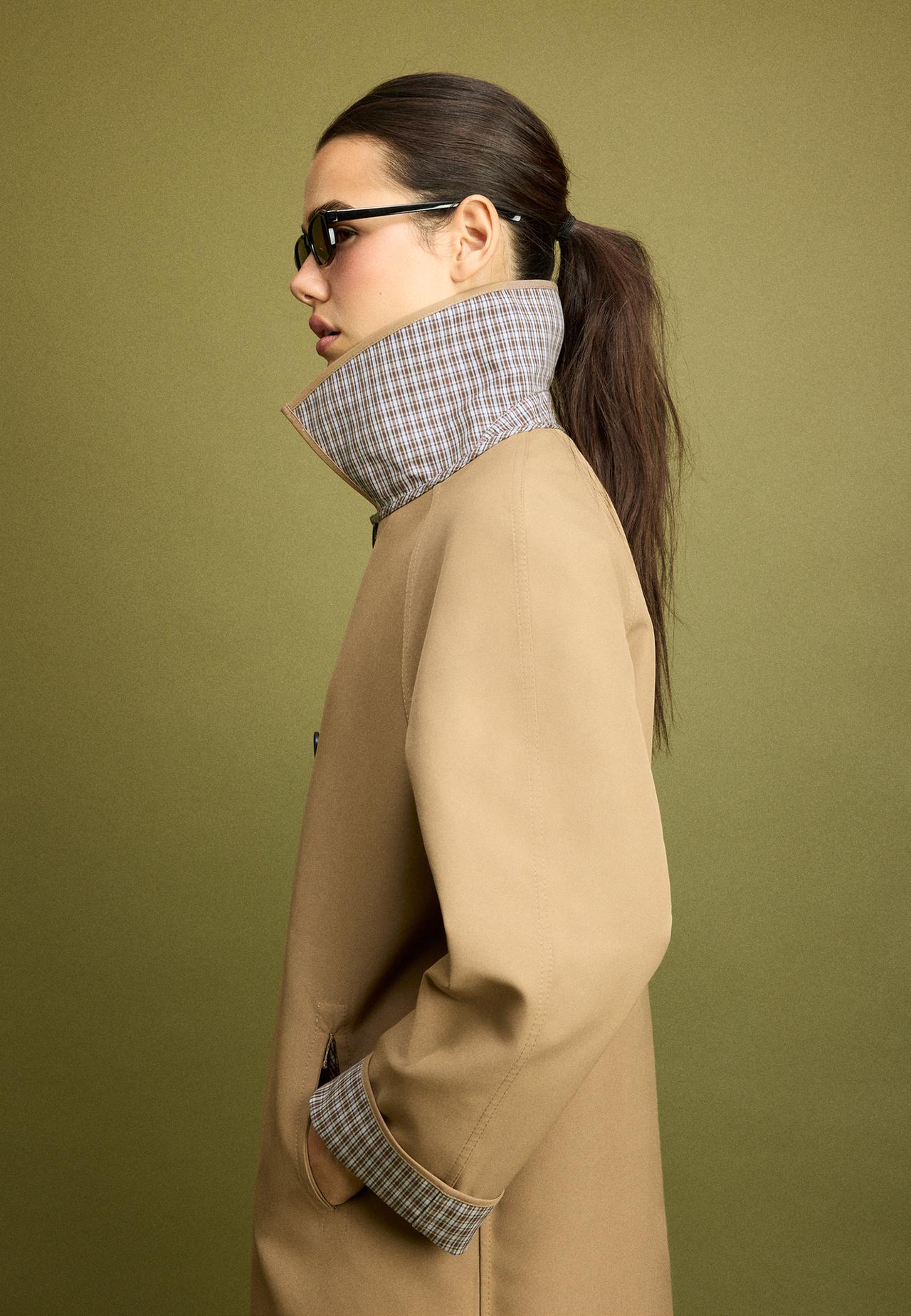 Long reversible check trench coat — Beige