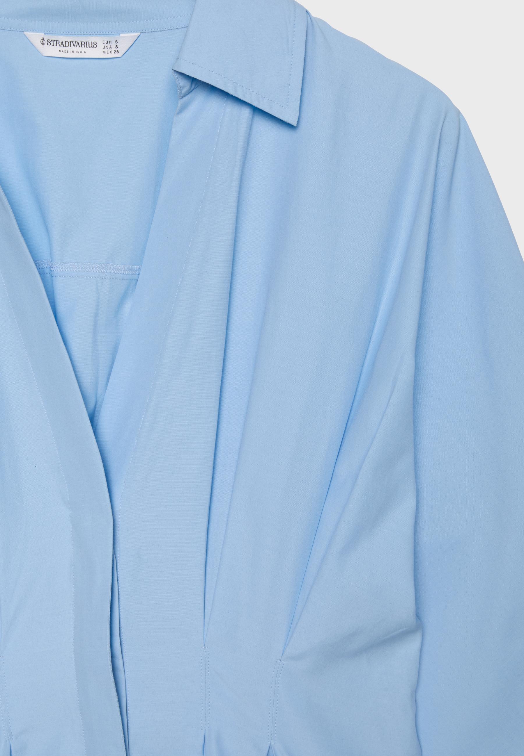 Fitted kimono sleeve shirt with pleats — Sky blue