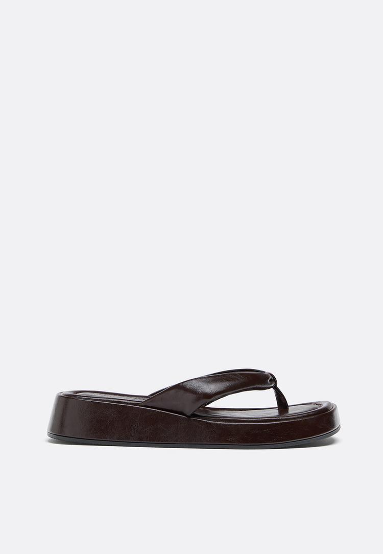 Stradivarius Φλατ Σανδάλια Thong Καφέ 37