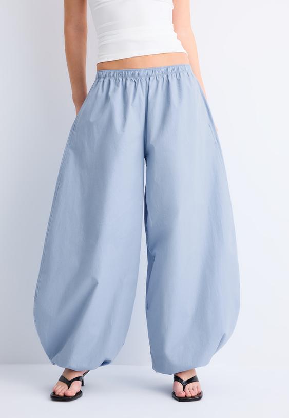 pantalon volumen popelin