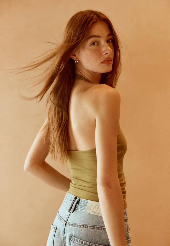basic halter top