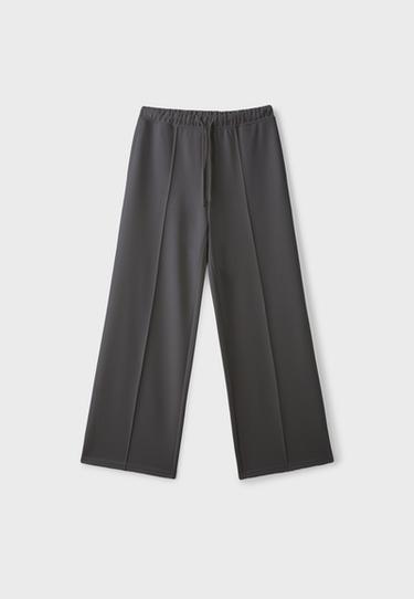 Soft-touch wide-leg jogger trousers with pin tuck — Grey 7
