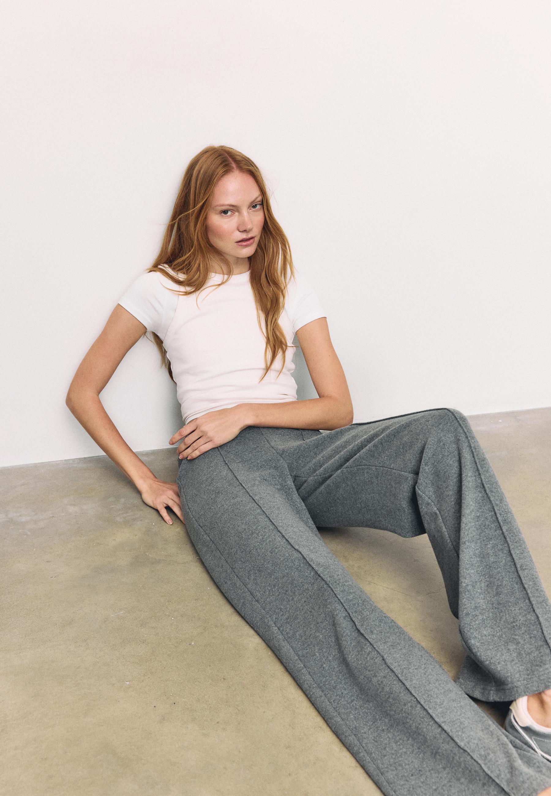 Knit trousers with seam detail — Dark grey