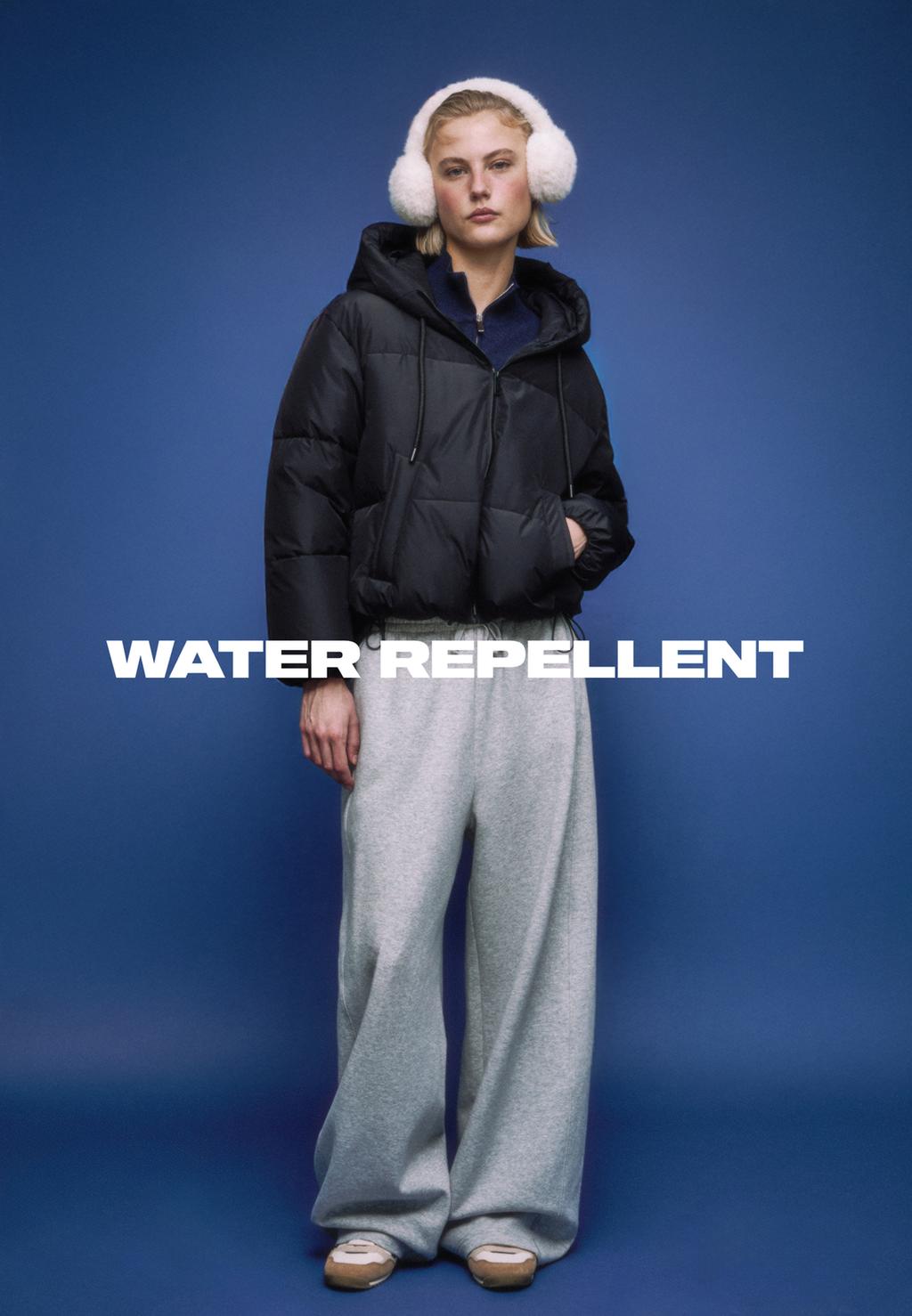 Oversize puffer jacket with hood