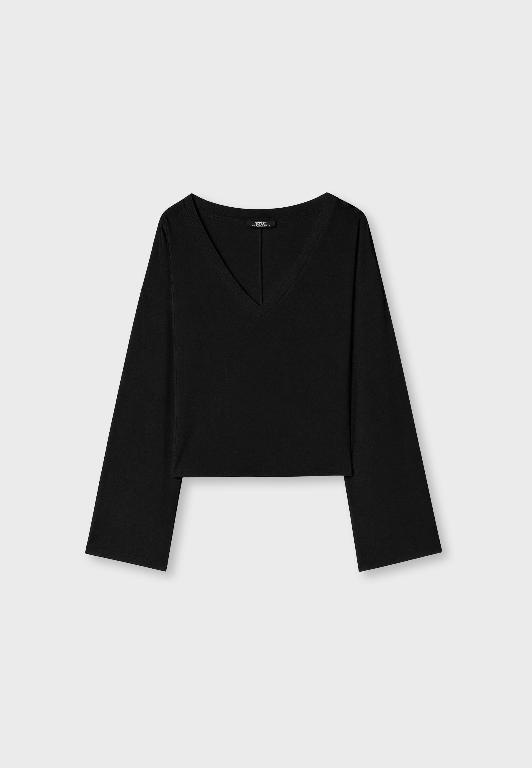 V-neck long Japanese sleeve T-shirt — Black