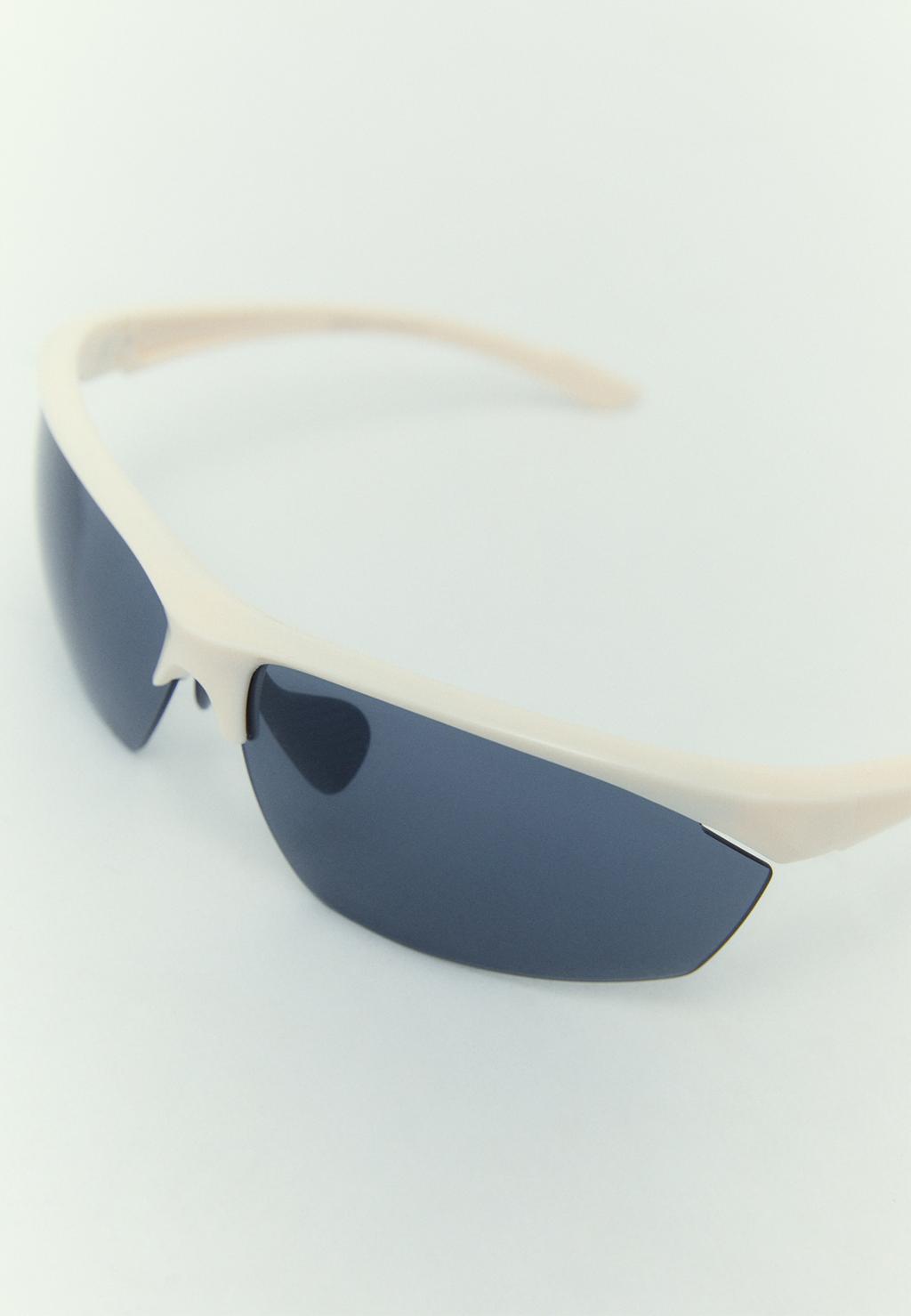 Lunettes de soleil sport