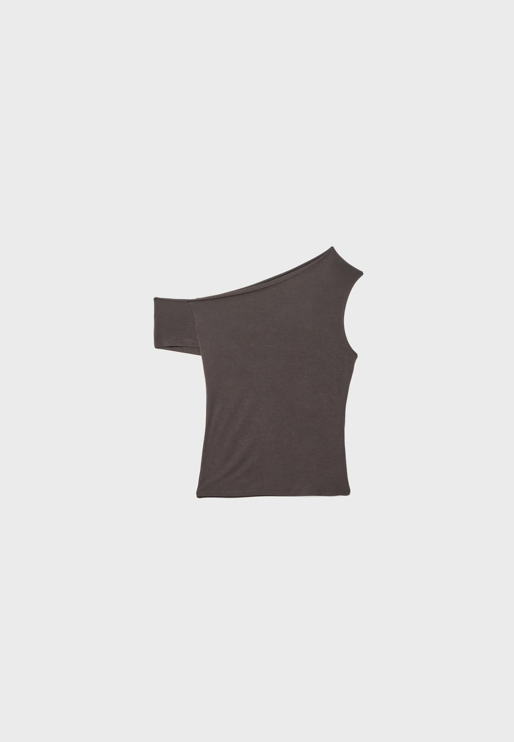 T-Shirt mit asymmetrischem Kragen