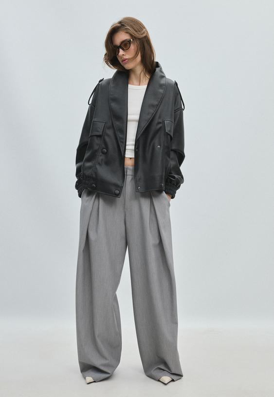 Stradivarius Quilted Leather Effect Boxy Jacket Black Xs