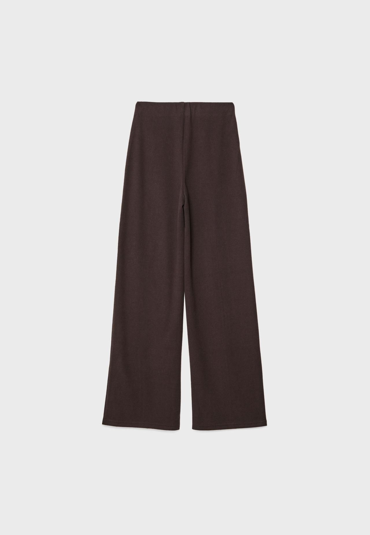 Soft-touch pintuck trousers — Brown