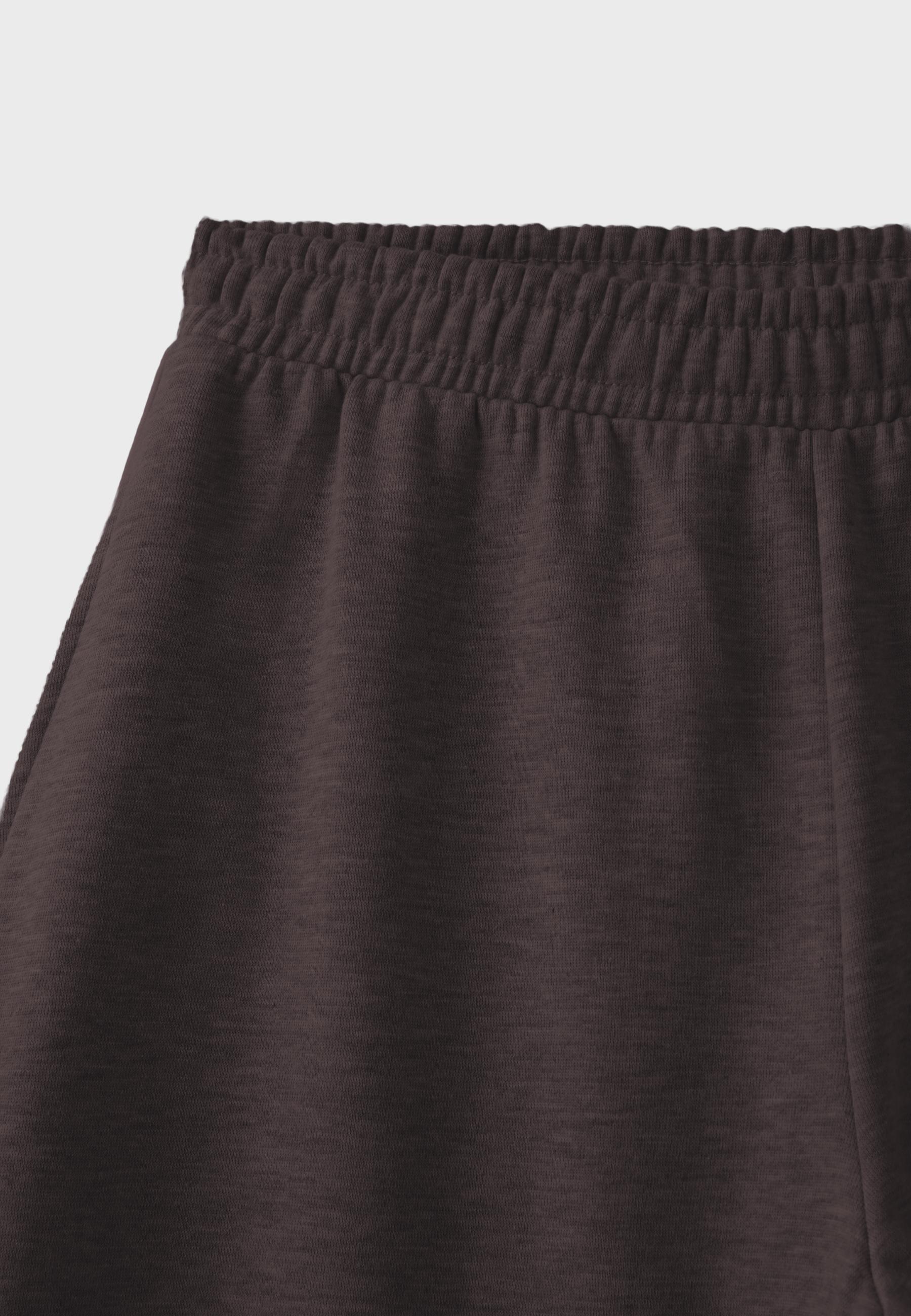 Plush joggers with piping and toggles — Brown