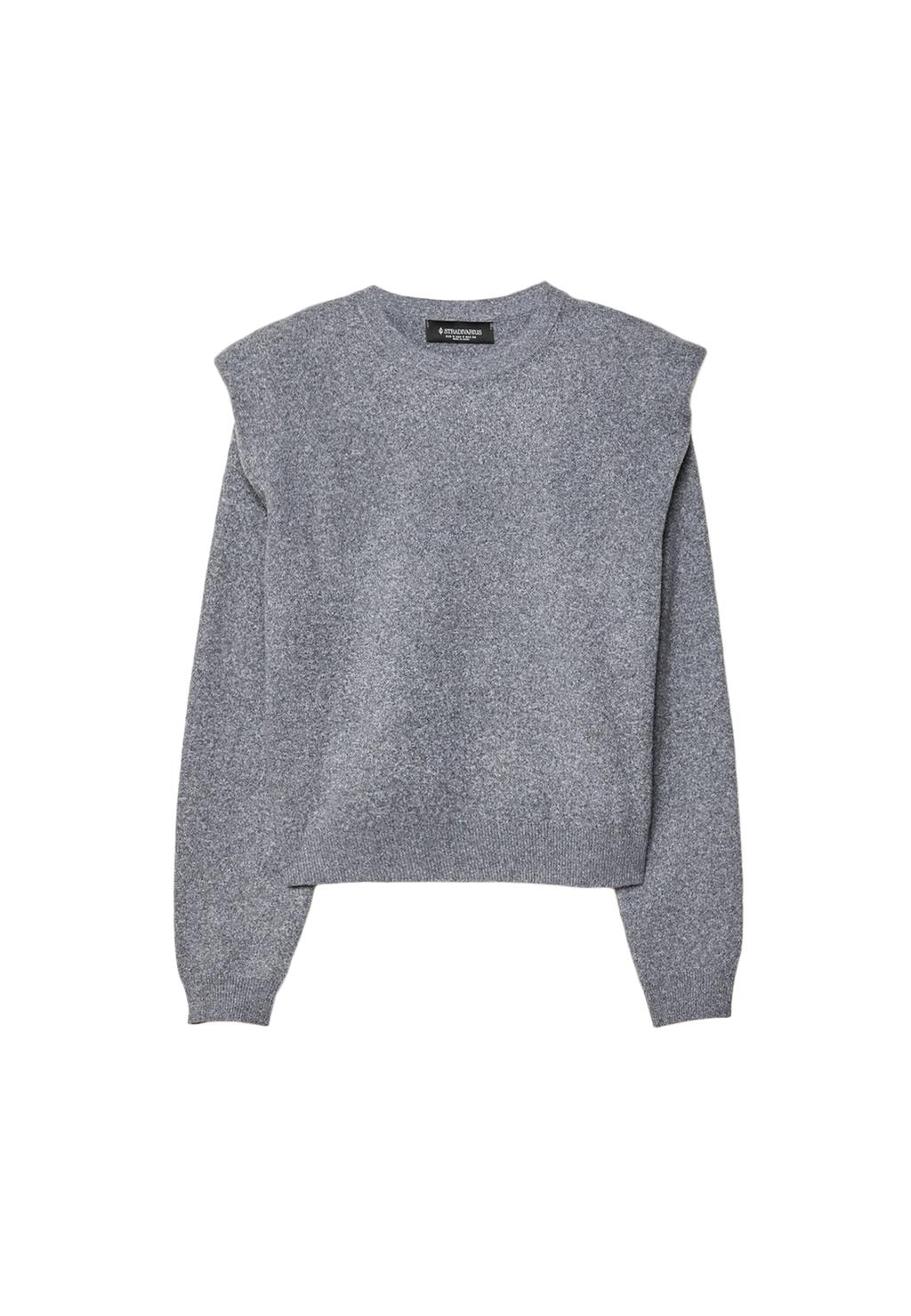 Knit sweater with shoulder pads