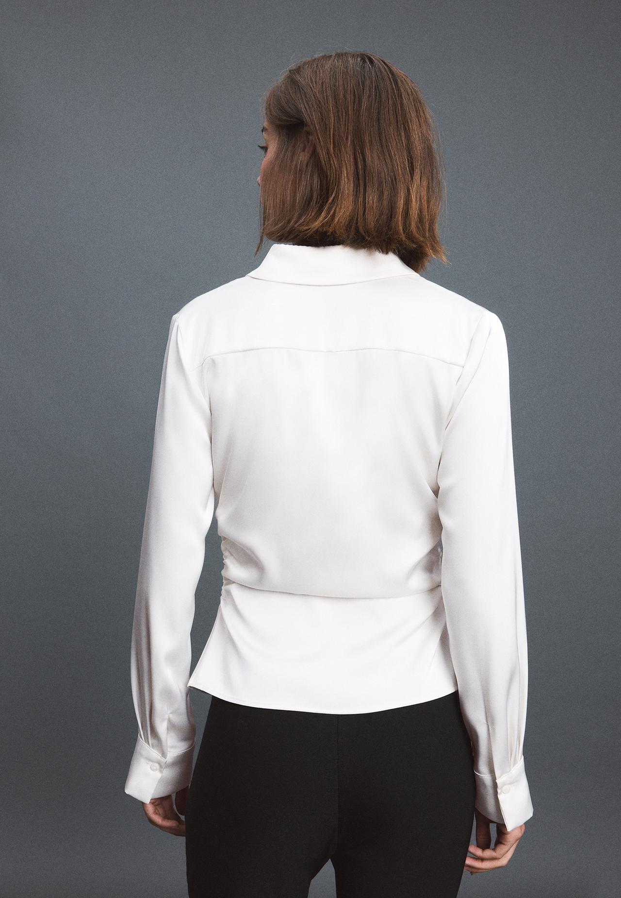 Gathered sateen shirt — Ecru