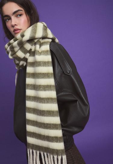 Striped scarf — Khaki 2