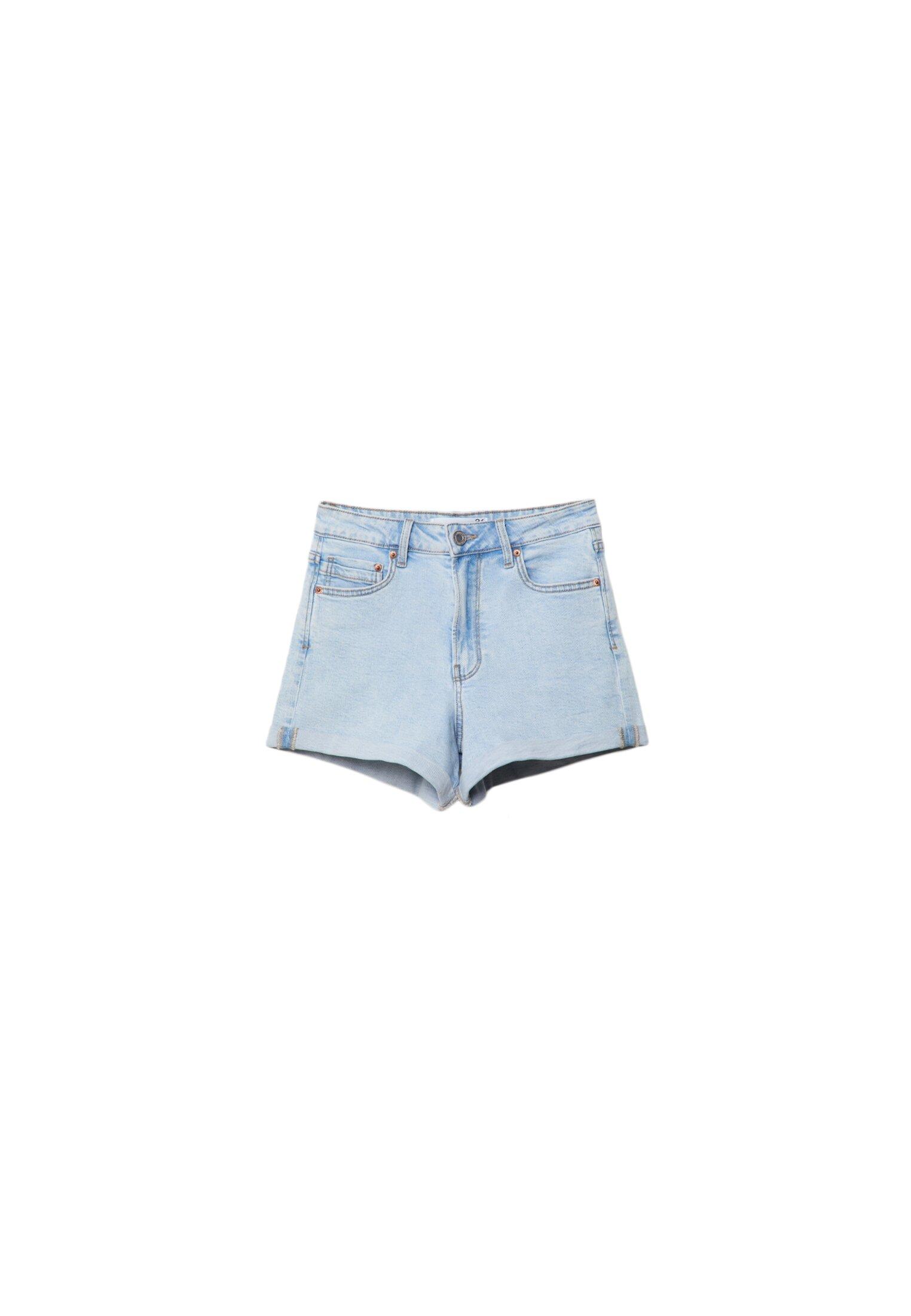 Slim fit mom shorts — LIGHT BLEACH