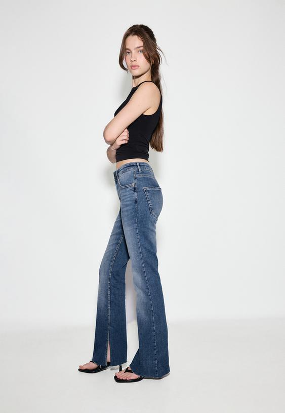 D74 yırtmaçlı çan paça jean