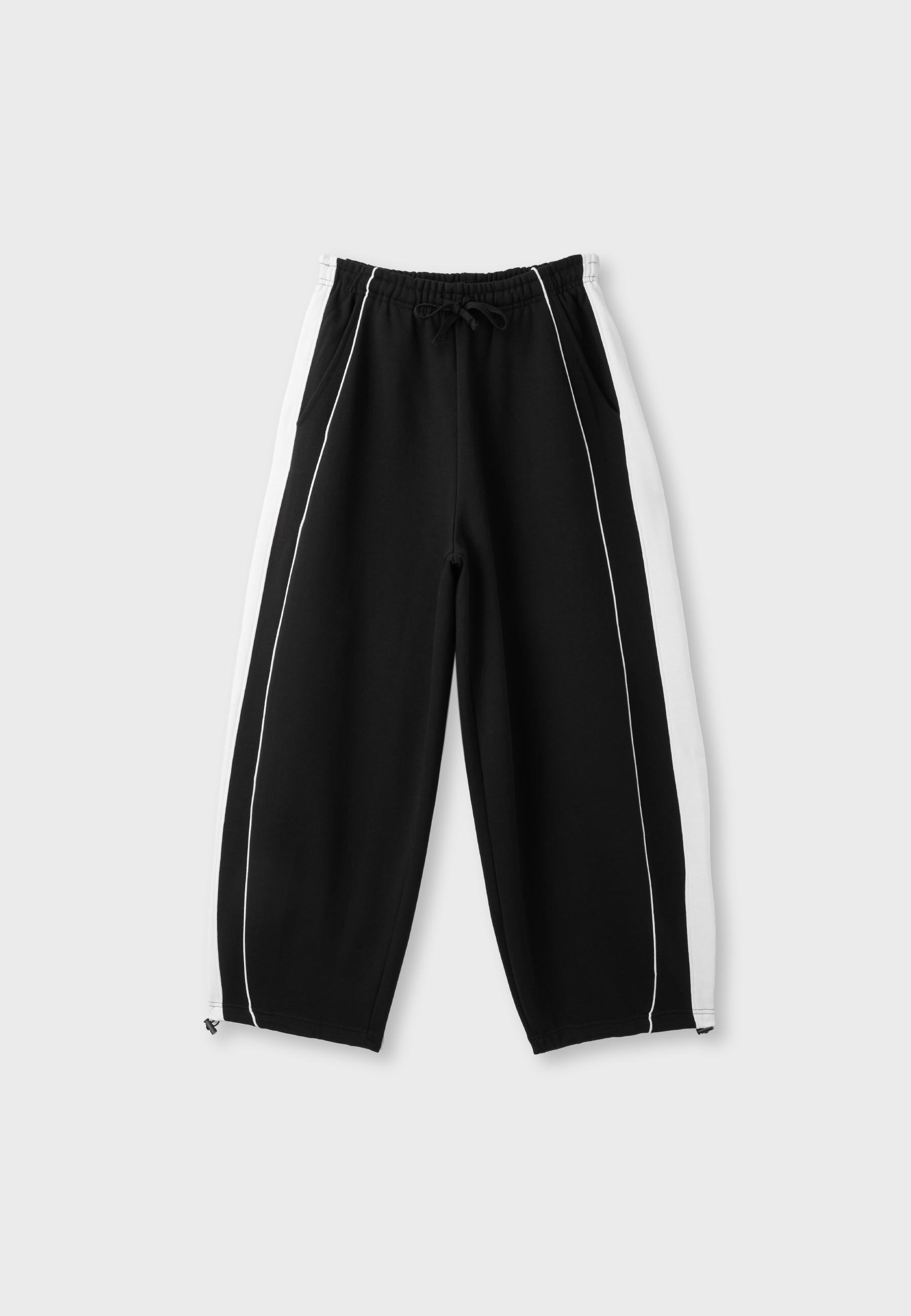 Plush contrast-side band joggers with toggles — Black