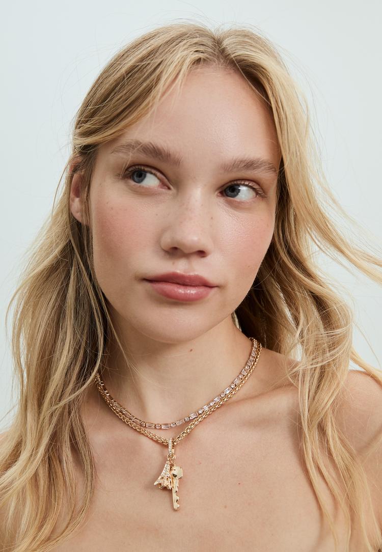 set 2 collares brillos y multi charm