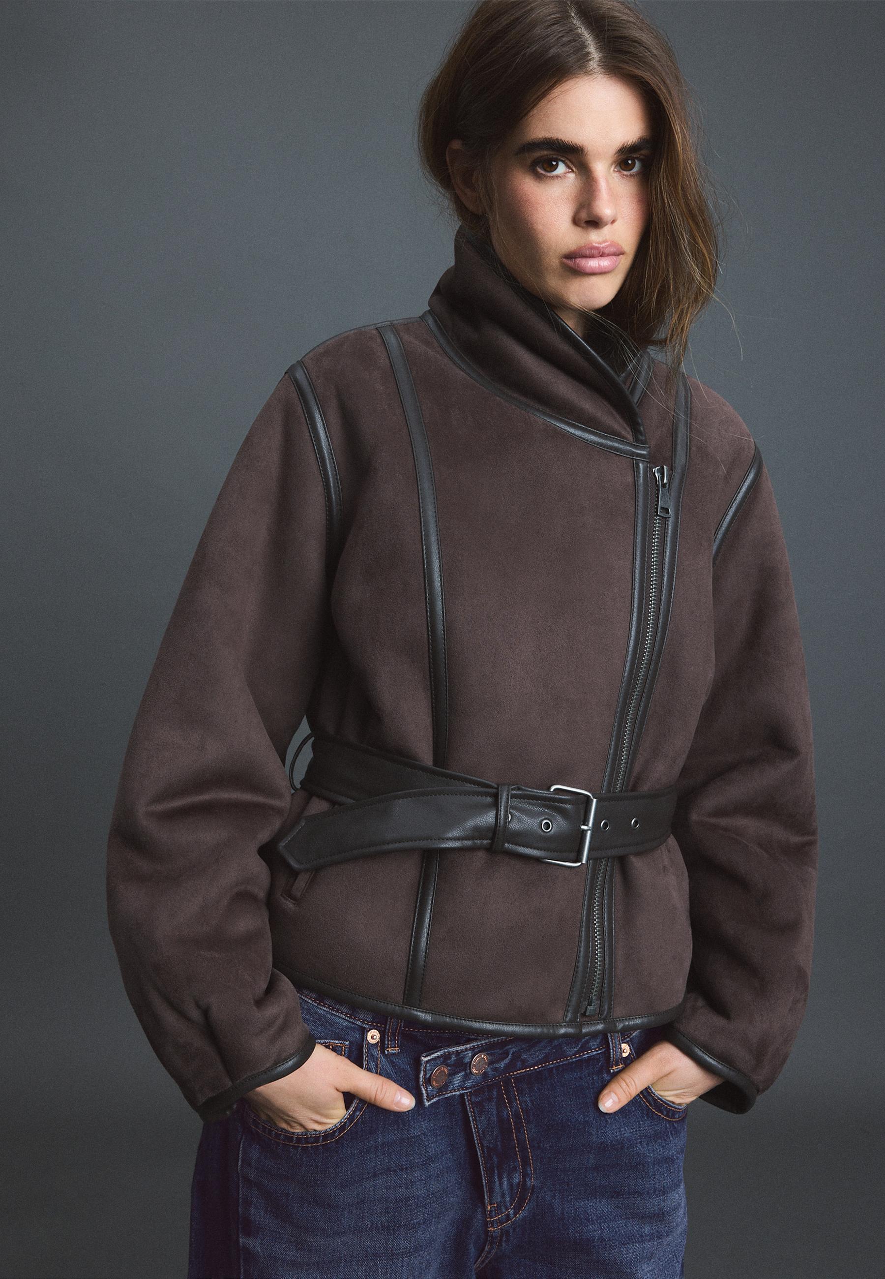Stradivarius İçi kürklü kruvaze ceket görsel 8