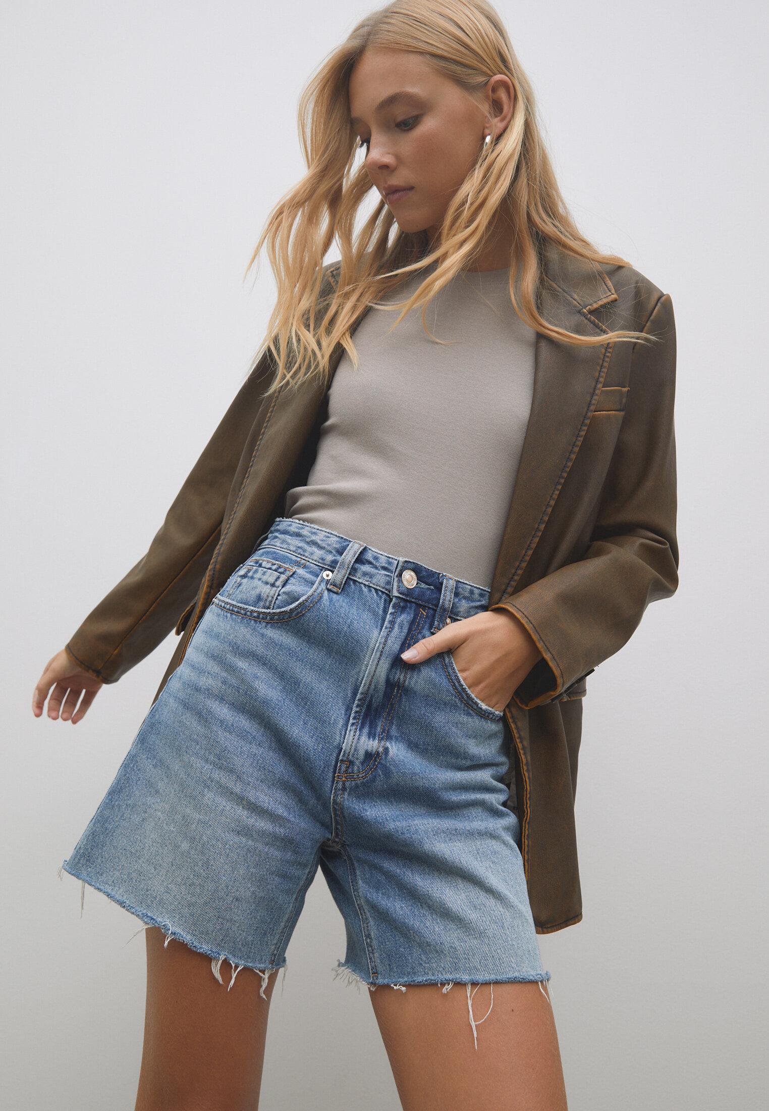 D93 Longline shorts — MEDIUM DENIM WASH