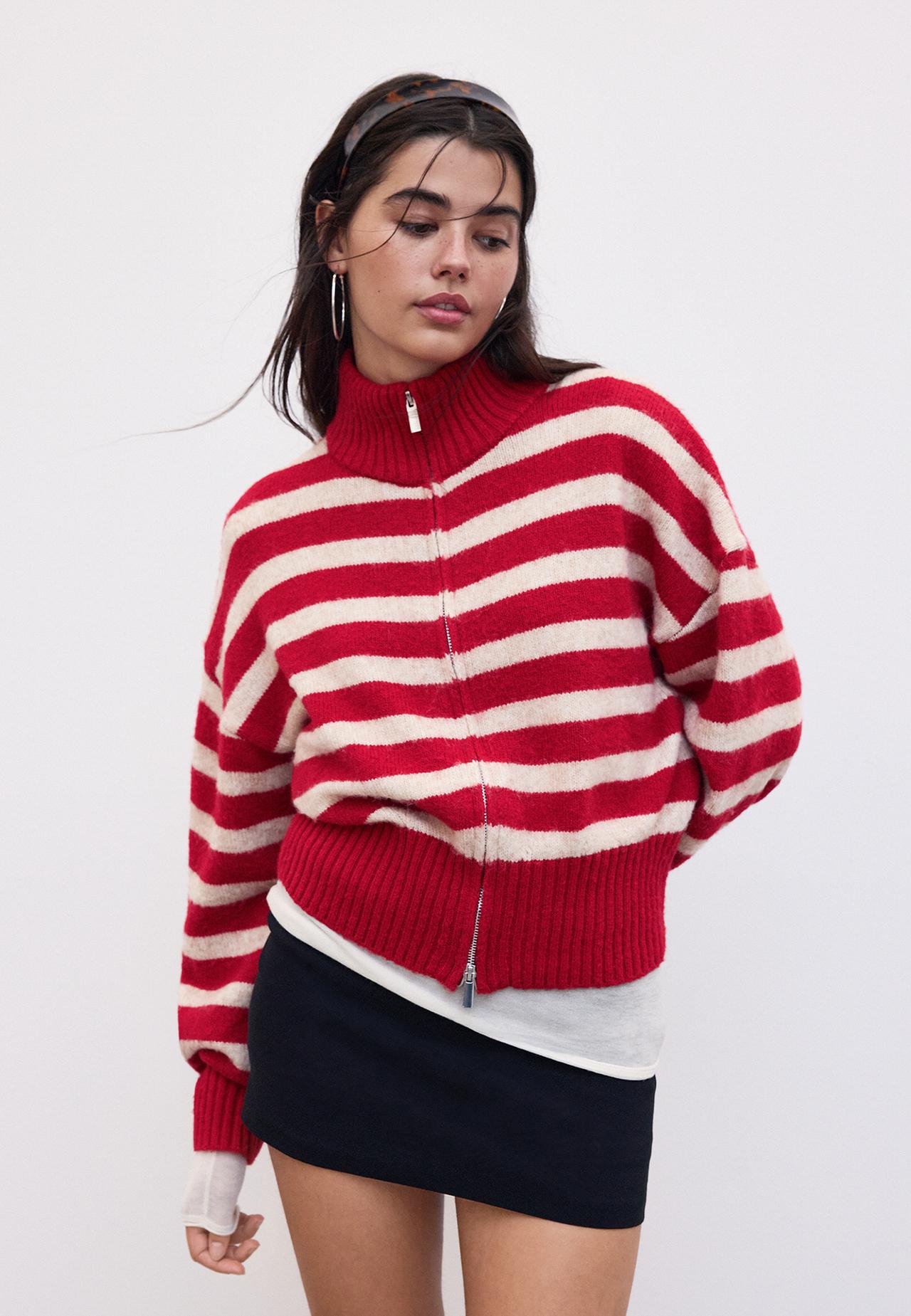 Striped zip-up knit cardigan — Red