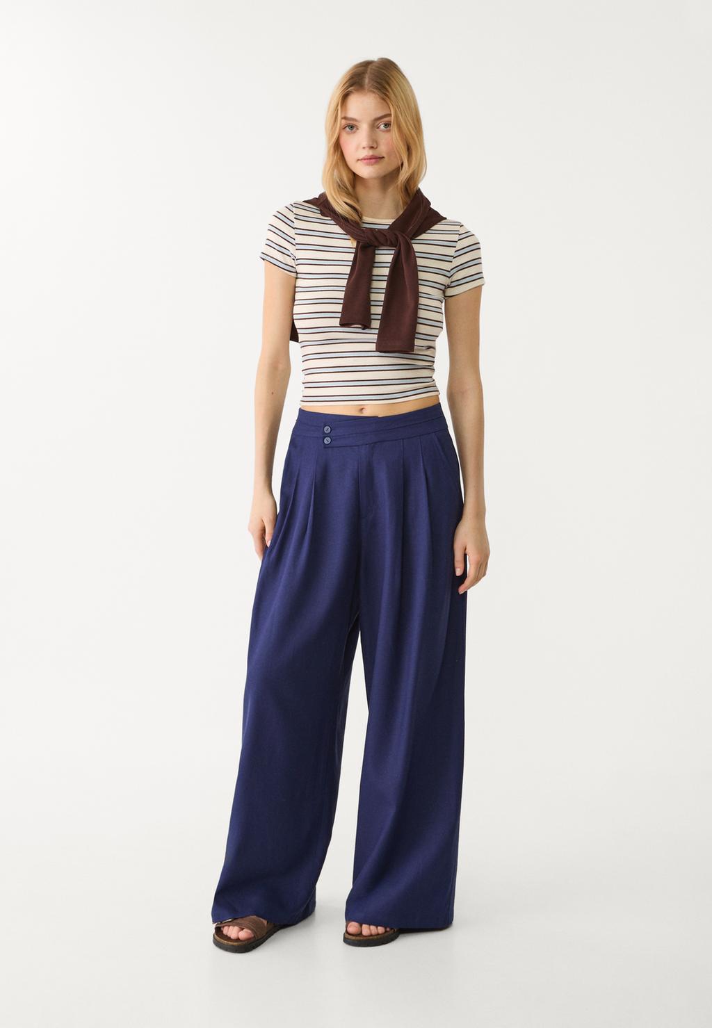 Flowing linen blend trousers with darts