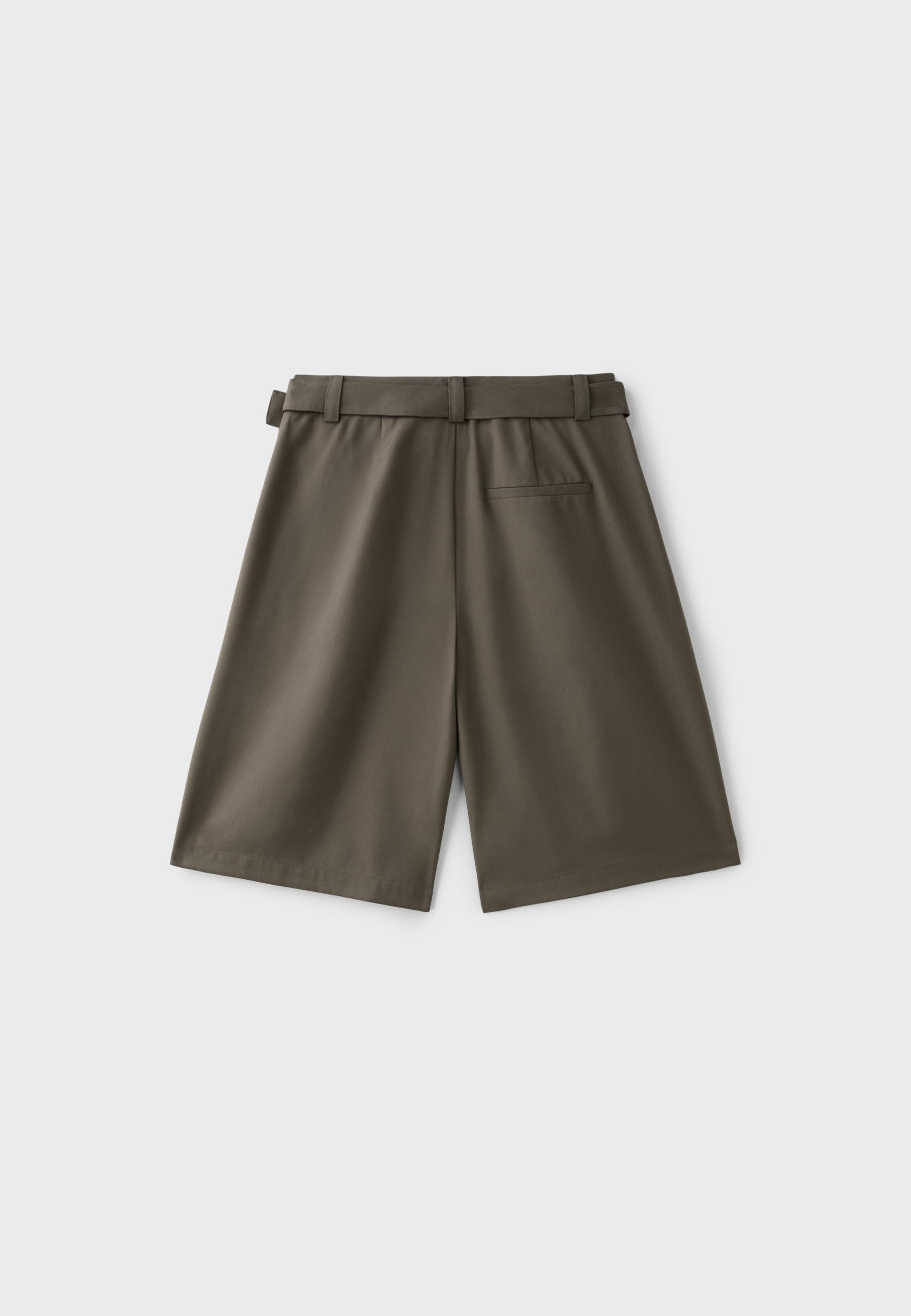Smart Bermuda shorts with belt detail — Brown