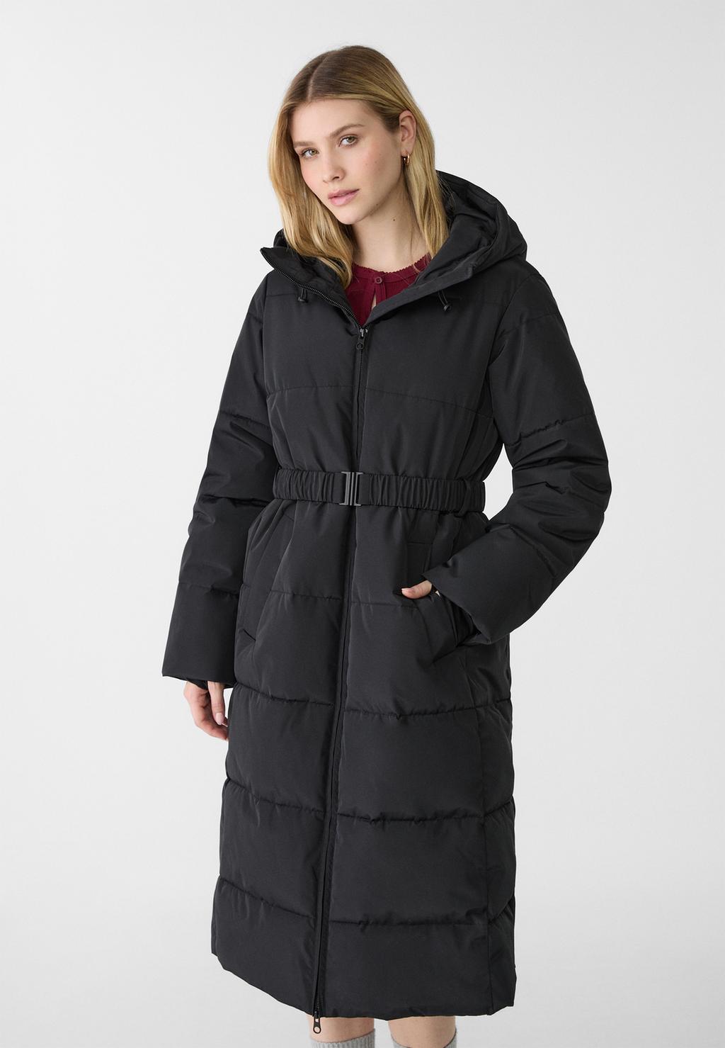 Manteau long matelassé avec ceinture