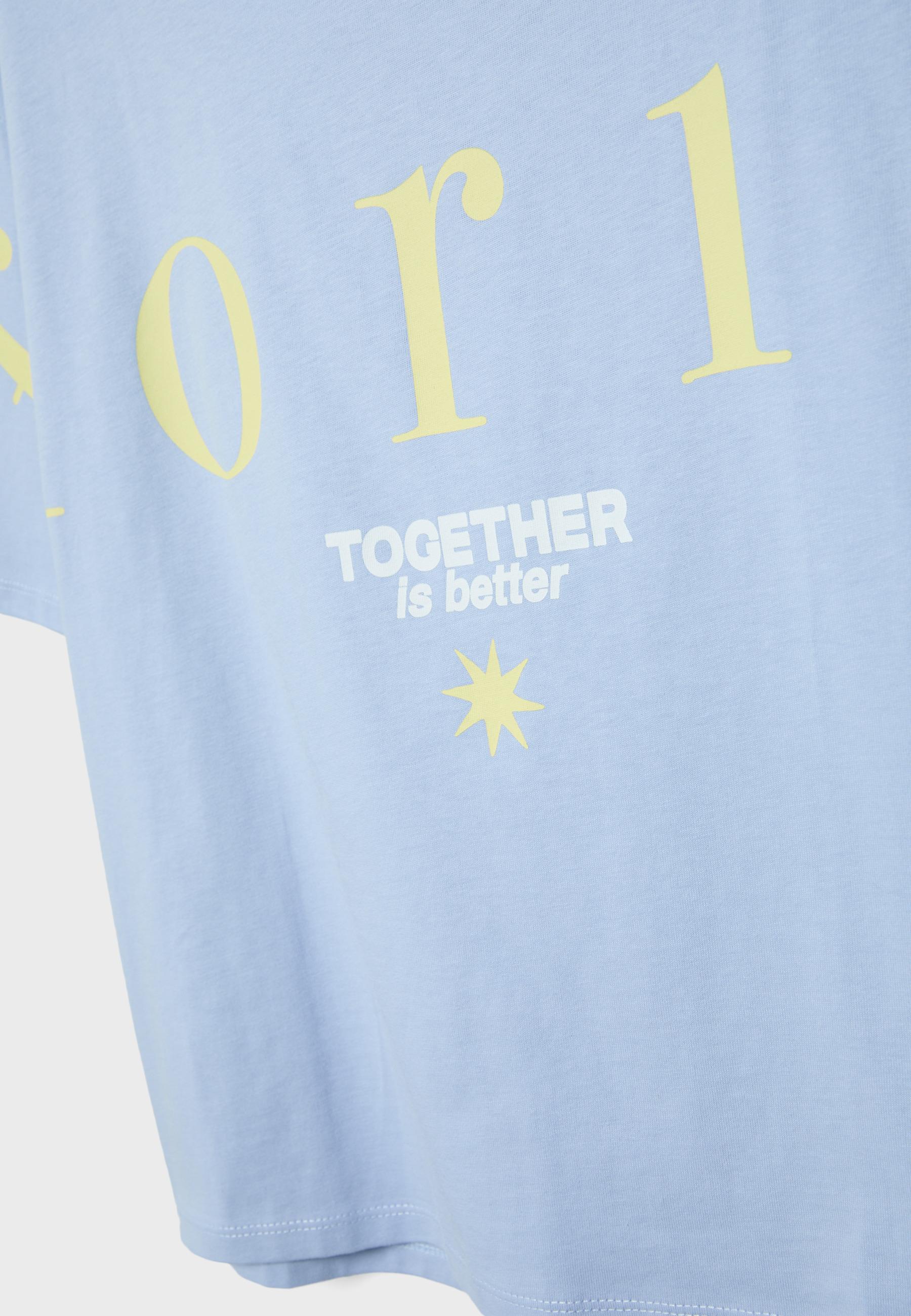 Printed boat neck T-shirt — Sky blue