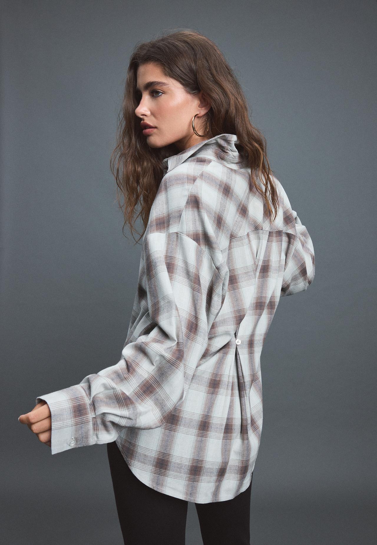 Adjustable regular shirt — Khaki