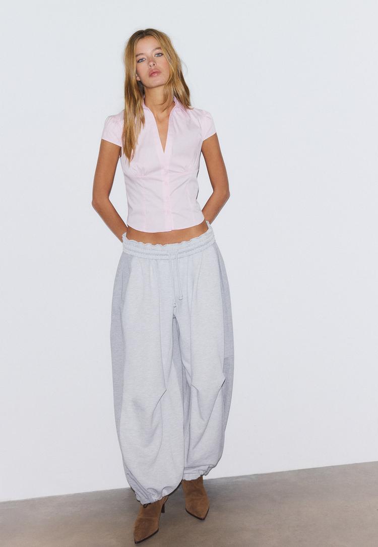 Stradivarius Εφαρμοστό Πουκάμισο Με Κοντό Μανίκι Παστέλ Ροζ M