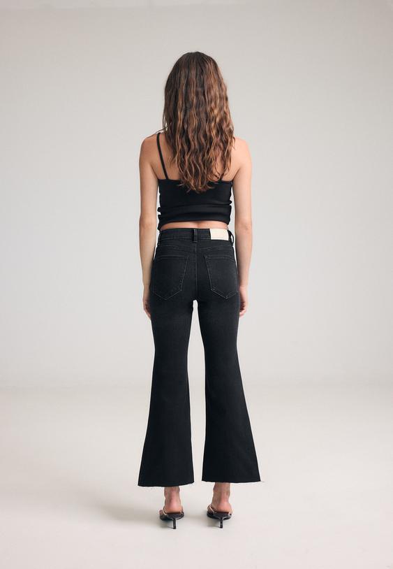 d78 jeans cropped flare