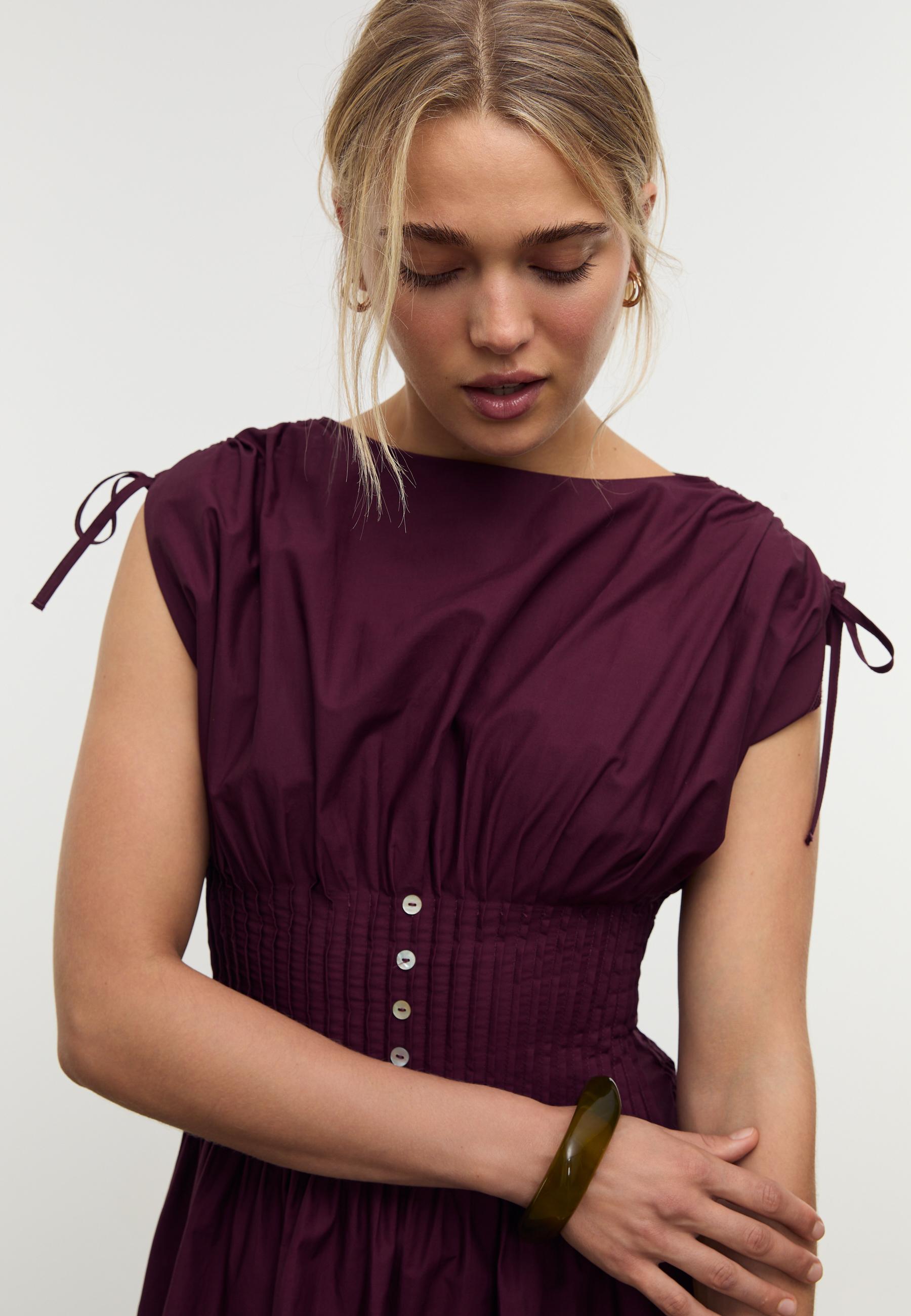 Pleated midi dress - Women's fashion | Stradivarius Saudi Arabia