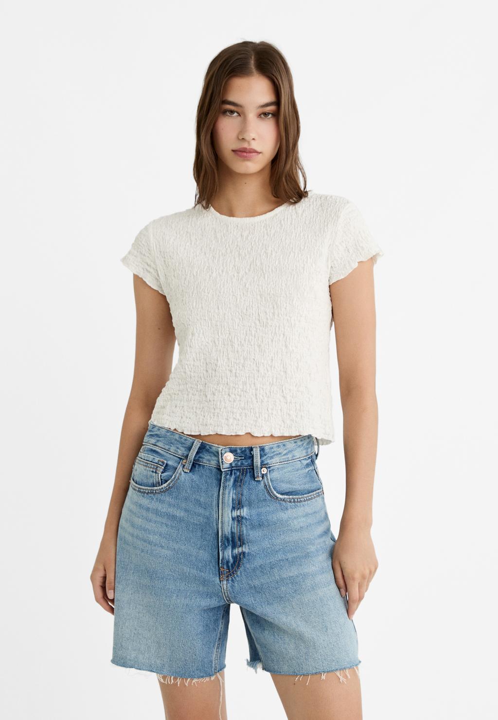 Textured short sleeve T-shirt