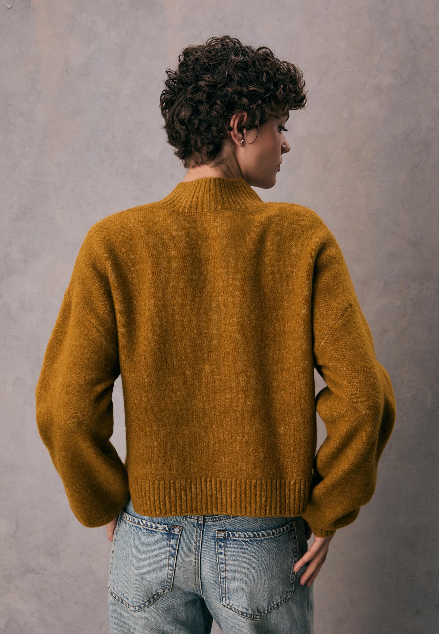 Knit jumper with zip - Women's fashion | Stradivarius Kosovo