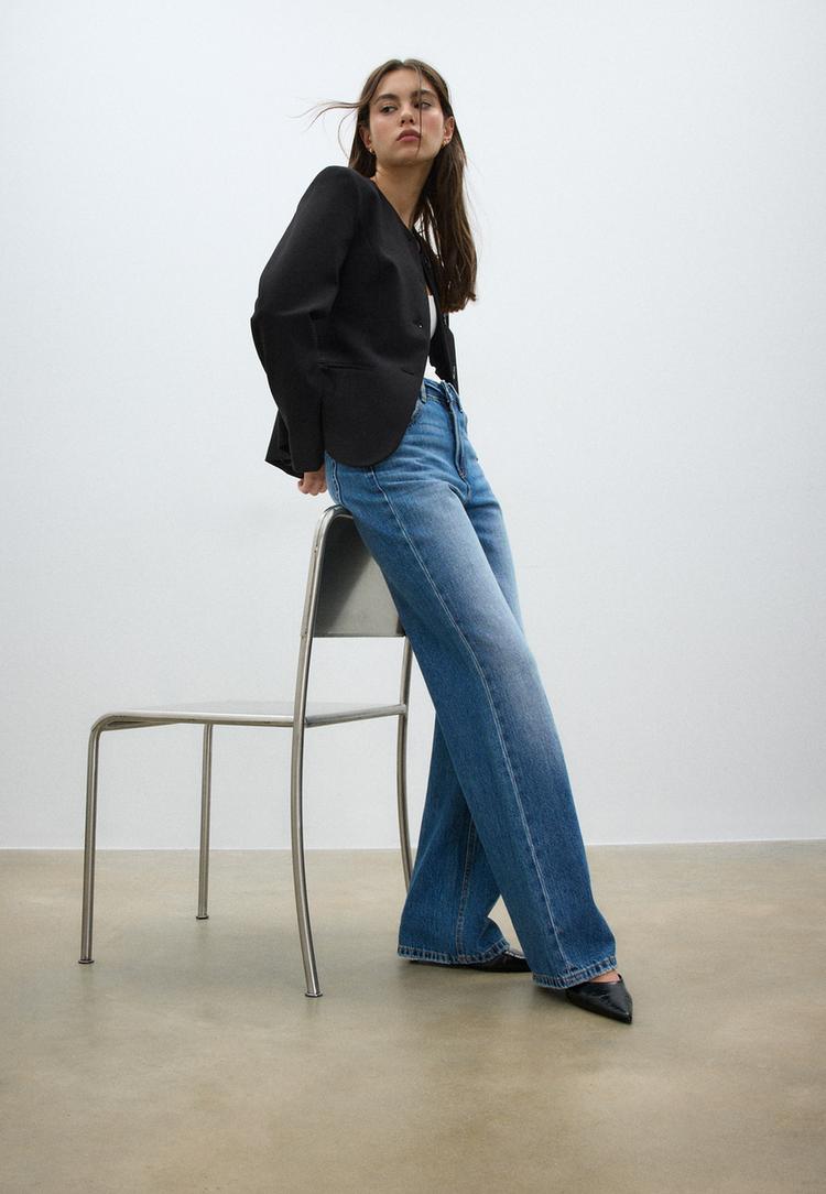 americana sin cuello