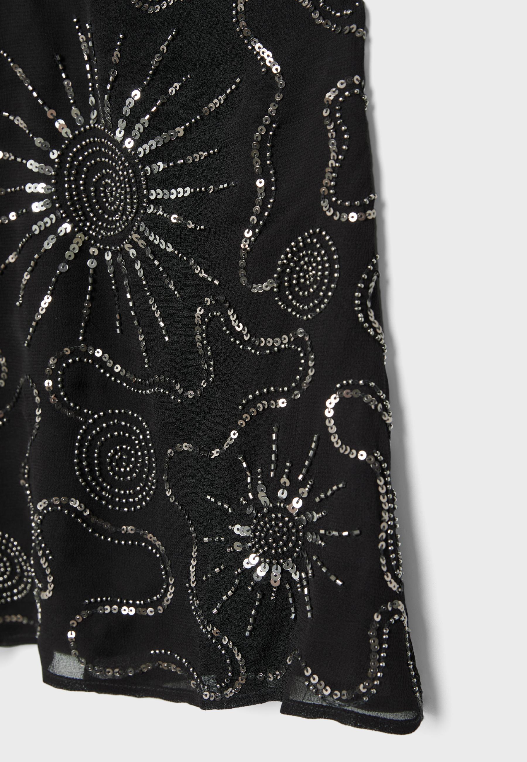Embroidered halter top — Black