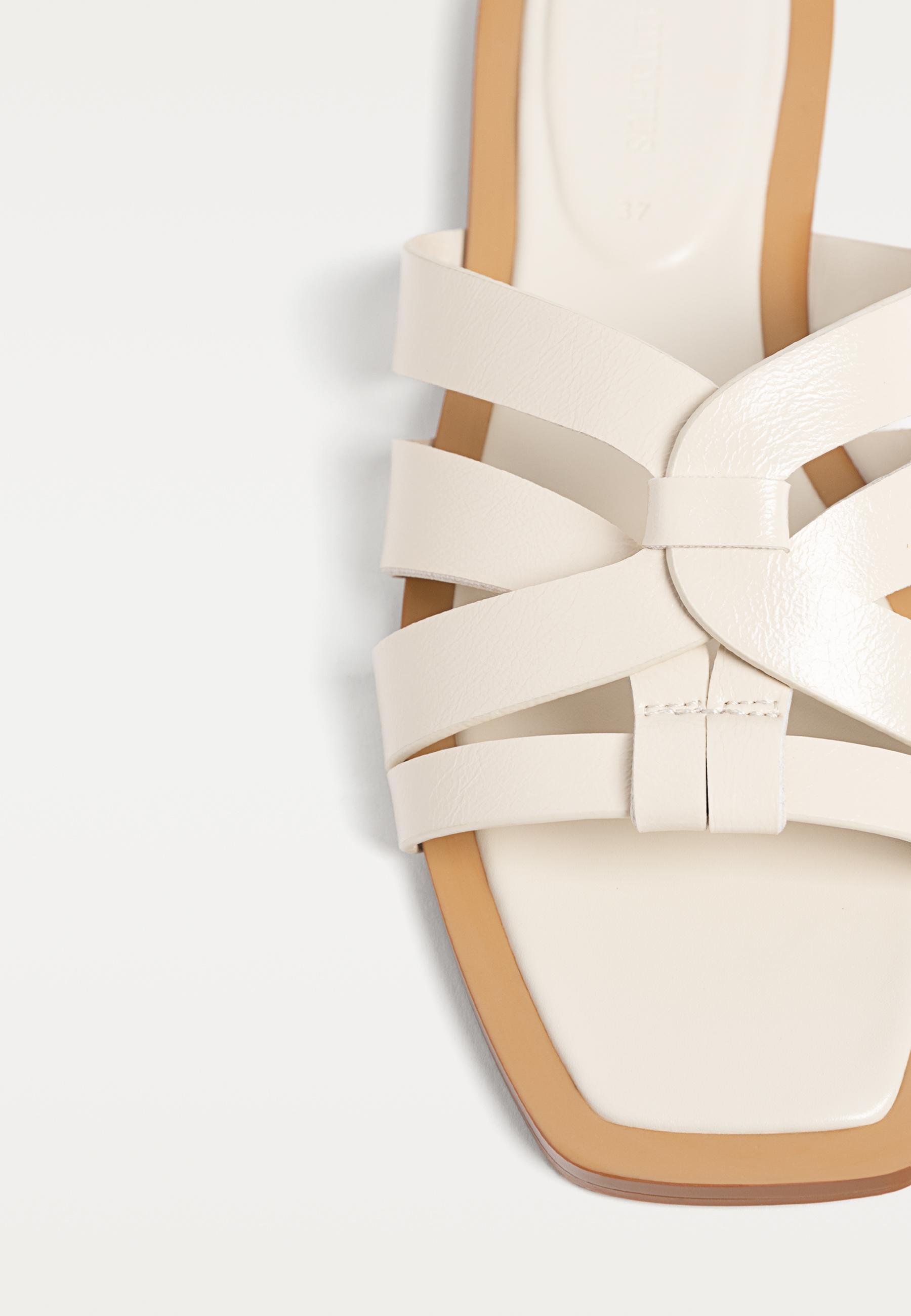 Flat strappy slider sandals — WHITE