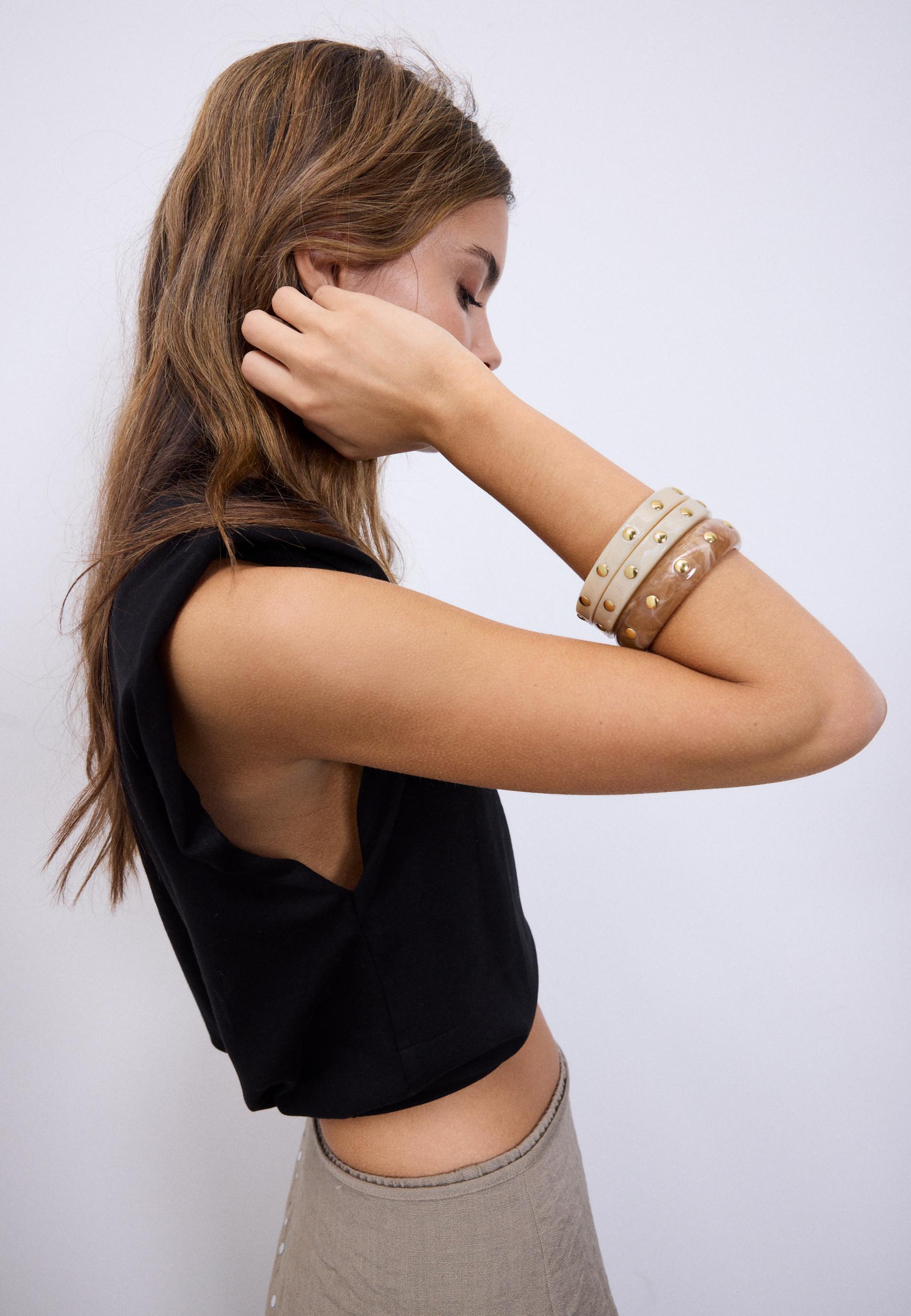 Set of 3 rigid studded bracelets — Brown