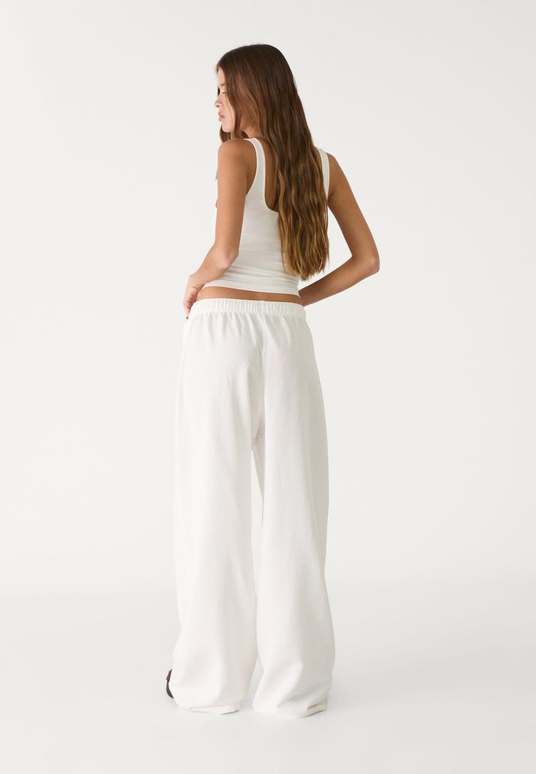 pantalon wide leg con lino
